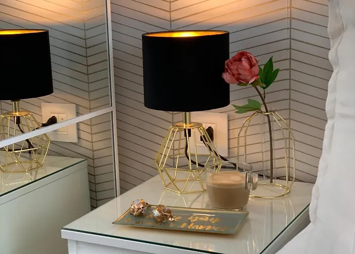 Adam's Place アパート