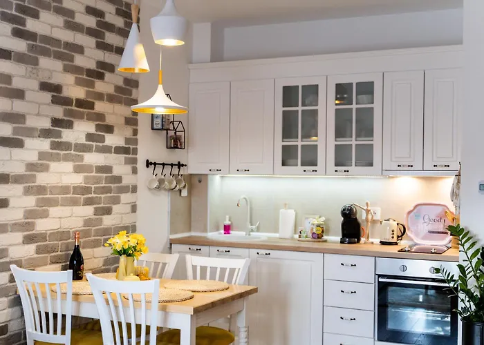 Adam's Place * ズラティボール